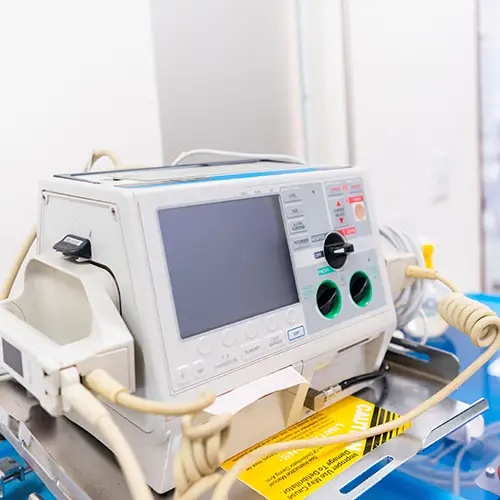 Medical device monitor on a hospital cart
